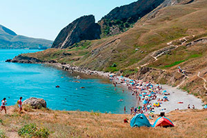 Пляж краснячка в Орджоникидзе - Крым.